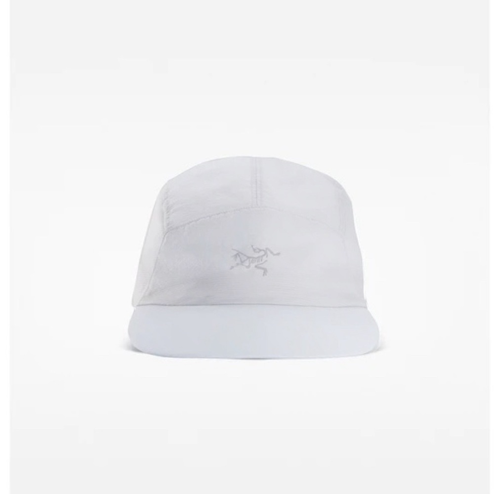 Arc’teryx Norvan Regular Brim hat